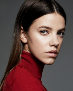 Isabelle B
