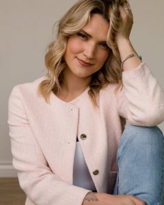 Delphine J